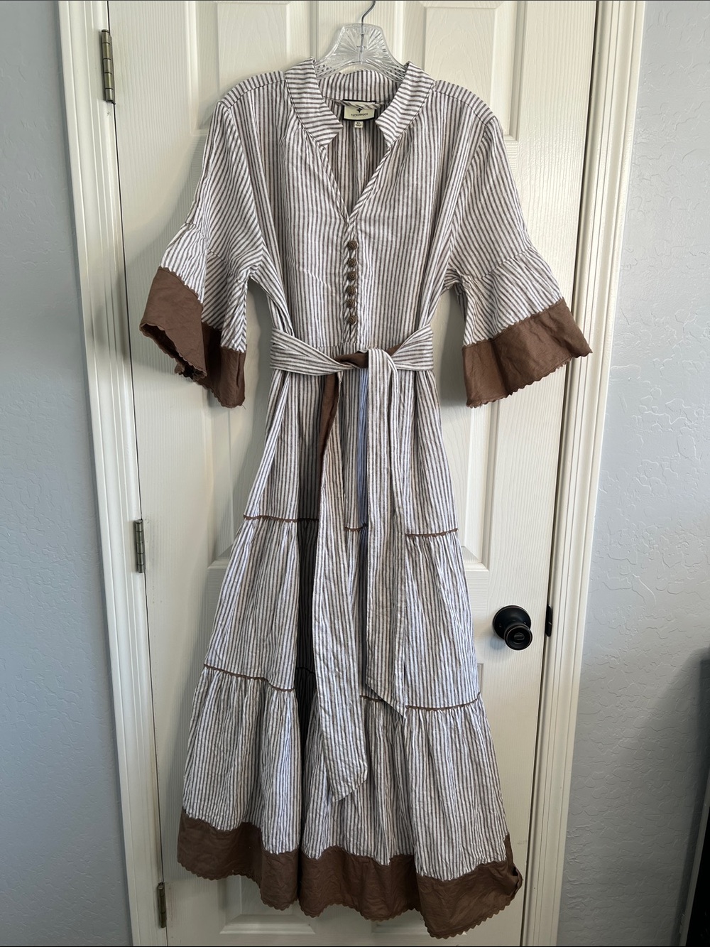 Tuckernuck Joanna linen cotton blend seersucker striped tier maxi dress size XL - Picture 3 of 12